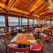 Ray's Boathouse
